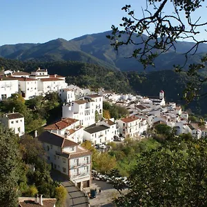 apartamentos-rurales-jardines-del-visir.es-andalucia.com/